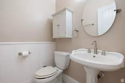 2368 E 8300 S, South Weber, UT 84405 - Photo 20