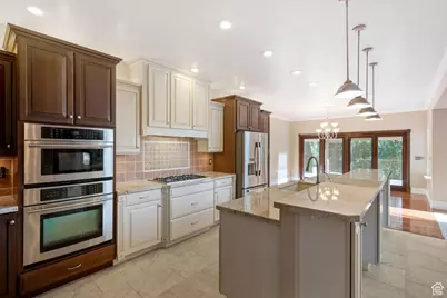 2368 E 8300 S, South Weber, UT 84405 - Photo 12