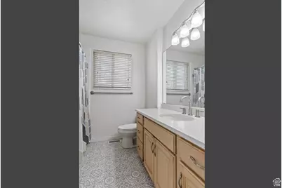 3302 N 2175 E, Layton, UT 84040 - Photo 28