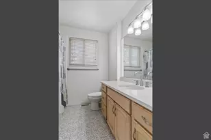 3302 N 2175 E, Layton, UT 84040 - Photo 28