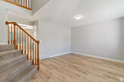 3302 N 2175 E, Layton, UT 84040 - Photo 12