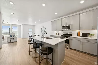 937 W Sunspear Dr S, Saratoga Springs, UT 84045 - Photo 8