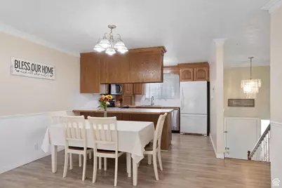 553 N 200 W, Bountiful, UT 84010 - Photo 6