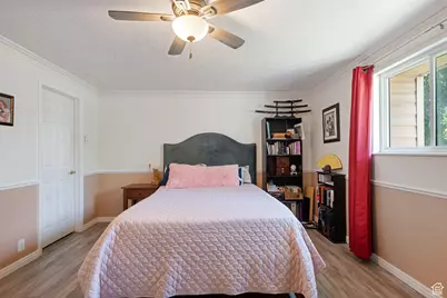 553 N 200 W, Bountiful, UT 84010 - Photo 14