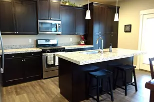 783 E Newfield Dr, Sandy, UT 84094 - Photo 8