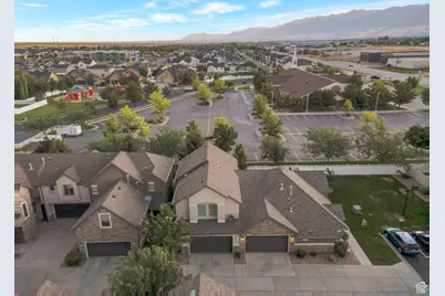 1846 W 2280 S, Woods Cross, UT 84087 - Photo 2