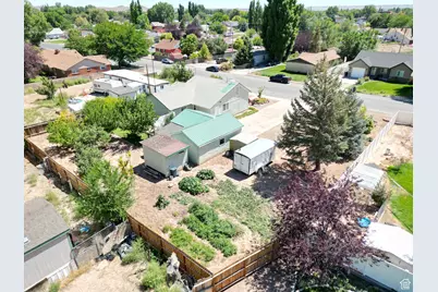 341 E 500 N, Roosevelt, UT 84066 - Photo 4
