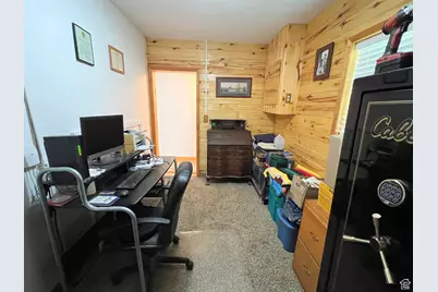 341 E 500 N, Roosevelt, UT 84066 - Photo 10