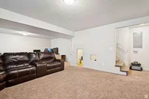6189 S Elderberry Ln W, Taylorsville, UT 84123 - Photo 18