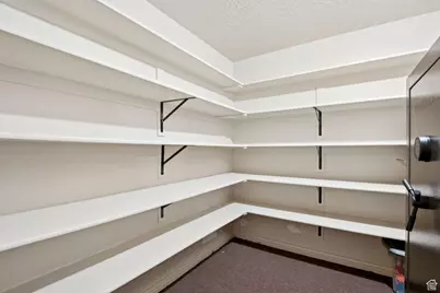 6189 S Elderberry Ln W, Taylorsville, UT 84123 - Photo 34
