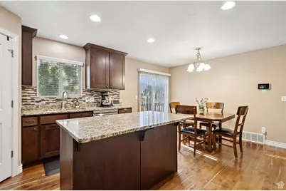 6189 S Elderberry Ln W, Taylorsville, UT 84123 - Photo 8