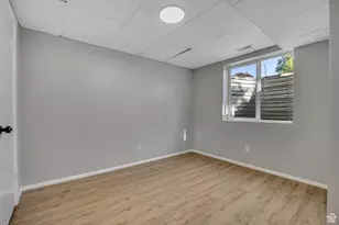 608 E 8800 S, Sandy, UT 84070 - Photo 30