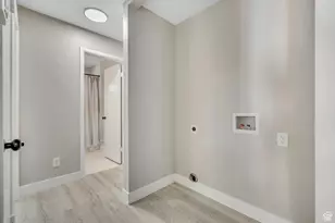 608 E 8800 S, Sandy, UT 84070 - Photo 18