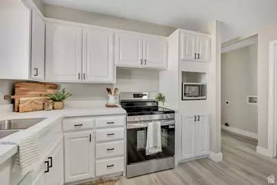 608 E 8800 S, Sandy, UT 84070 - Photo 12