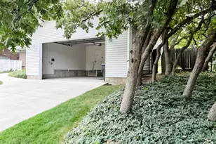 4275 S Monarch Way, Holladay, UT 84124 - Photo 18