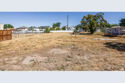 118 W 8600 S, Midvale, UT 84047 - Photo 28