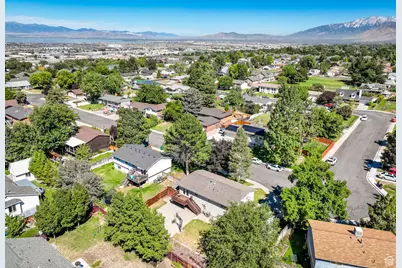 849 W 225 S, Orem, UT 84058 - Photo 26