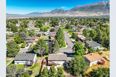 849 W 225 S, Orem, UT 84058 - Photo 28