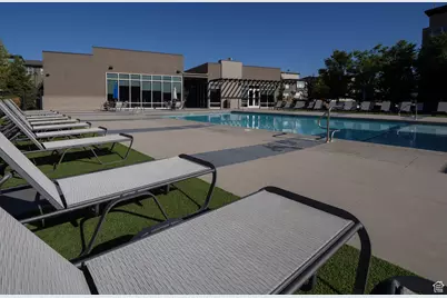 1039 W Rooftop Dr, Midvale, UT 84047 - Photo 38