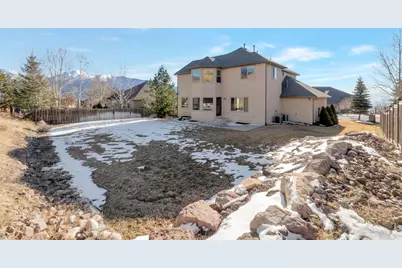 2087 E Eagle Crest Drive Dr S, Draper (UT Cnty), UT 84020 - Photo 34