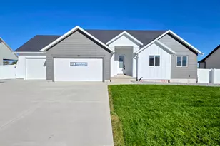 437 E Stafford St, Grantsville, UT 84029 - Photo 1