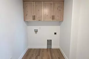 437 E Stafford St, Grantsville, UT 84029 - Photo 8