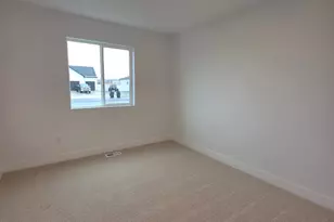 437 E Stafford St, Grantsville, UT 84029 - Photo 14