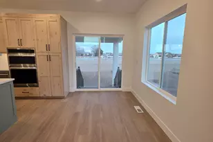 429 E Stafford St, Grantsville, UT 84029 - Photo 6