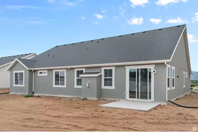 1869 S 2425 W, West Haven, UT 84401 - Photo 4
