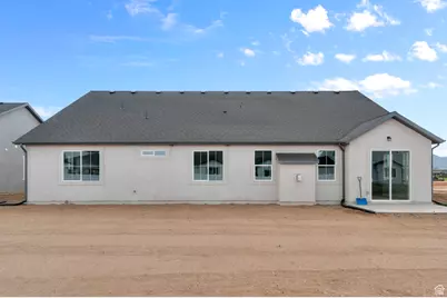 1903 S 2425 W, West Haven, UT 84401 - Photo 4