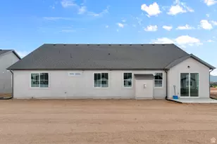 1903 S 2425 W, West Haven, UT 84401 - Photo 4