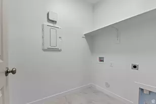 1903 S 2425 W, West Haven, UT 84401 - Photo 20