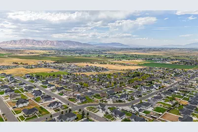 37 E Meadow Lark Ln, Elk Ridge, UT 84651 - Photo 20