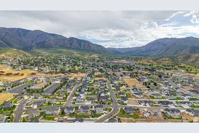 37 E Meadow Lark Ln, Elk Ridge, UT 84651 - Photo 22