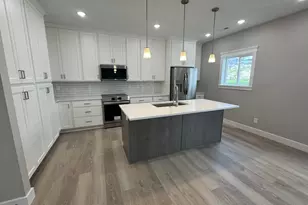 1870 N Vly Vw Dr, Layton, UT 84040 - Photo 4