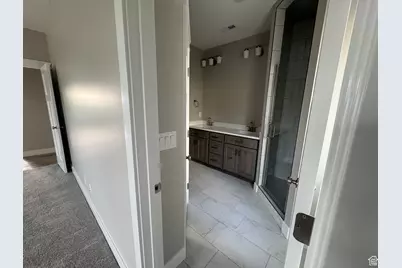 1870 N Valley View Dr #201, Layton, UT 84040 - Photo 32