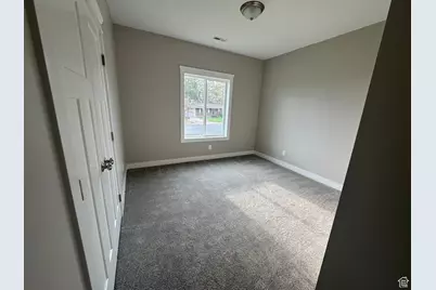 1870 N Valley View Dr #201, Layton, UT 84040 - Photo 14