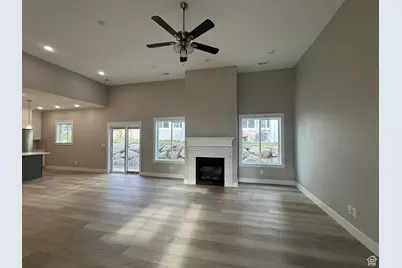 1870 N Valley View Dr #201, Layton, UT 84040 - Photo 10