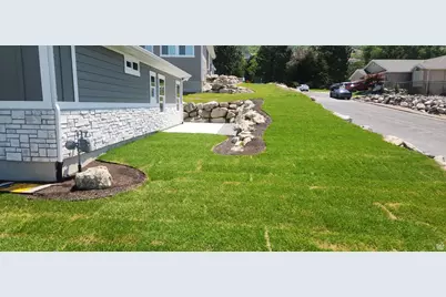 1870 N Valley View Dr #201, Layton, UT 84040 - Photo 2