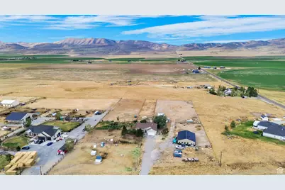 13585 N 10000 W, Tremonton, UT 84337 - Photo 40