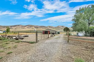 13585 N 10000 W, Tremonton, UT 84337 - Photo 28