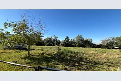 414 E 2625 N, Layton, UT 84041 - Photo 28