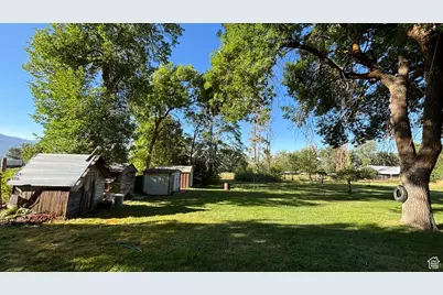 414 E 2625 N, Layton, UT 84041 - Photo 24