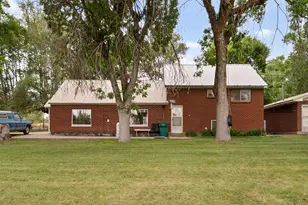 414 E 2625 N, Layton, UT 84041 - Photo 6