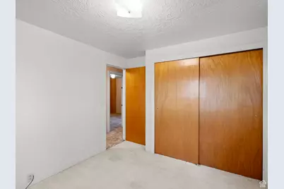 414 E 2625 N, Layton, UT 84041 - Photo 16
