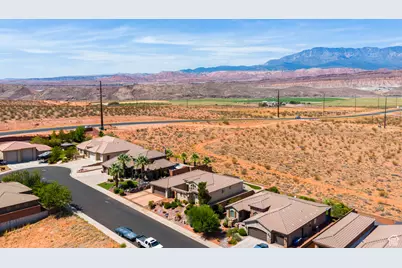 4352 W 2440 S, Hurricane, UT 84737 - Photo 36