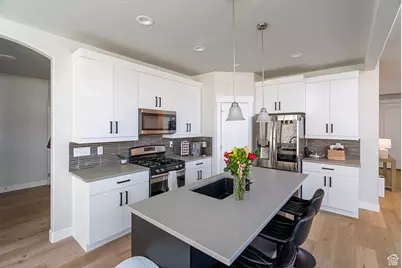 1904 W Woodland Rd, Saratoga Springs, UT 84045 - Photo 2