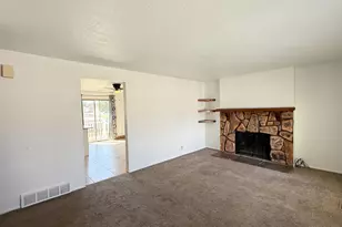 2687 N 1450 E, Layton, UT 84040 - Photo 4