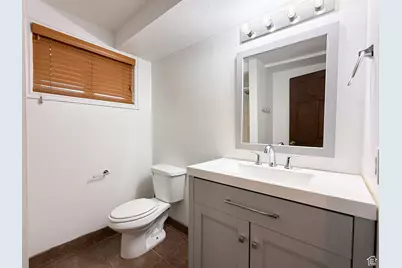 2687 N 1450 E, Layton, UT 84040 - Photo 22