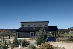 152 W Bryce Gate Cir, Hatch, UT 84735 - Photo 36